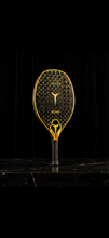 Carregar imagem no visualizador da galeria, Raquete de Beach Tennis Minimalist Star Carbono Dourado 3K 2026